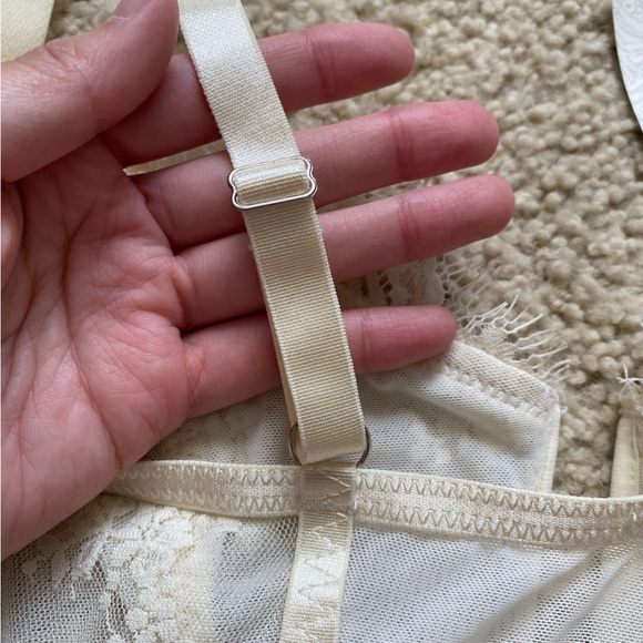 Free People NWT Lace Bustier Intimate Bralette Ivory Layer in Lace Size XS - Picture 6 of 9